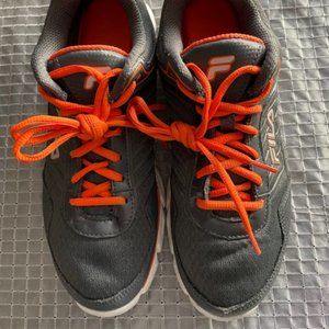 FILA SNEAKERS MEN SIZE 9